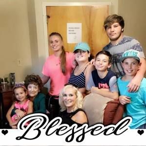 Meet your Posher, Natalie